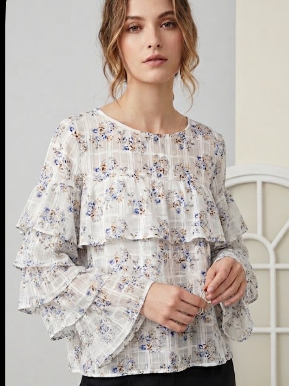Club Monaco Floral Tiered Ruffle Sheer Blouse Metallic Lurex Top Lagenlook
